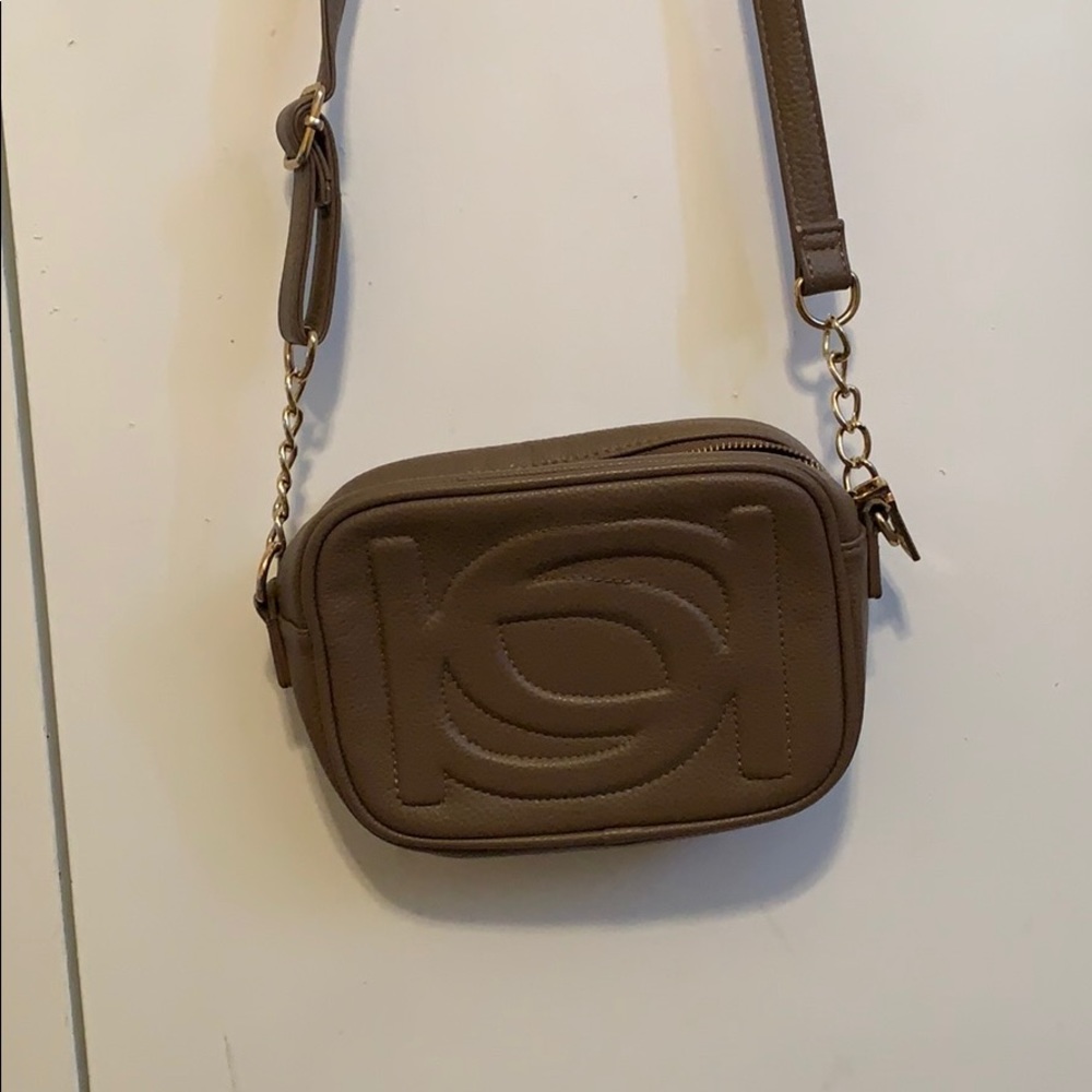 Crossbody bag